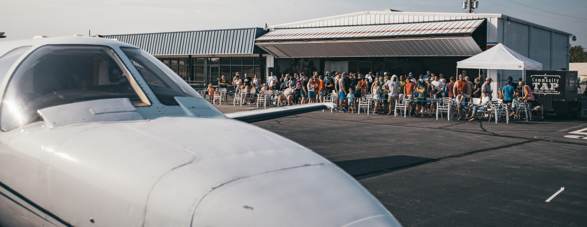 2022 Red Shoe Society Plane Pull